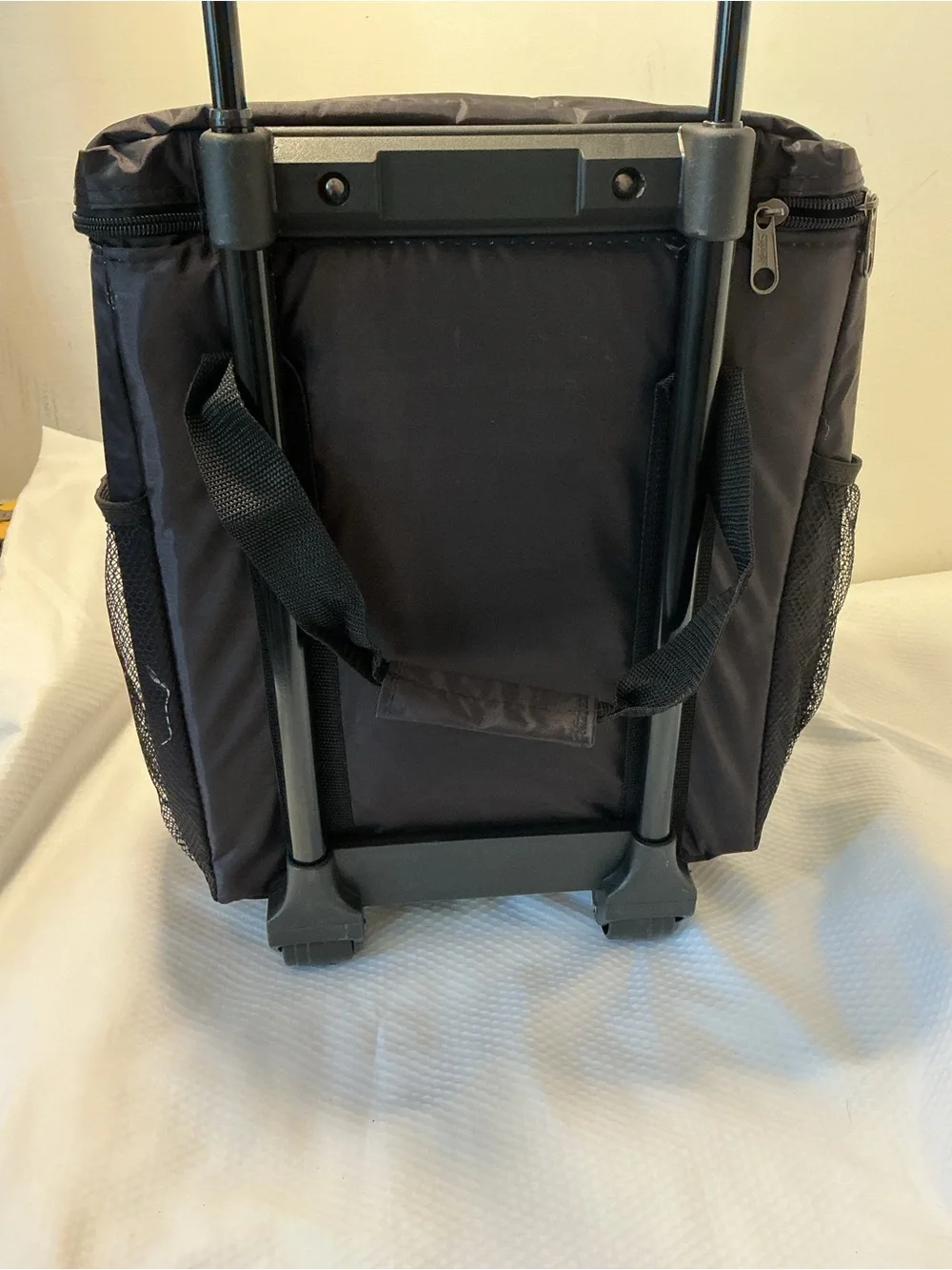 Cooler 3M Scotch Blue Black Painter's Tape Duffel Tote .